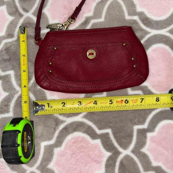 Stone Mountain Red Leather Wristlet Floral Lining Brass Stud Details - Picture 3 of 5
